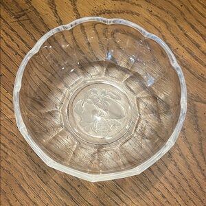 Val St. Lambert "Brussels" intaglio fruit crystal‎ bowl